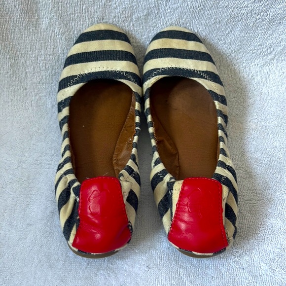 Lucky Brand flats, elastic and comfy, size 7.5 B / 37.5 - Picture 3 of 9